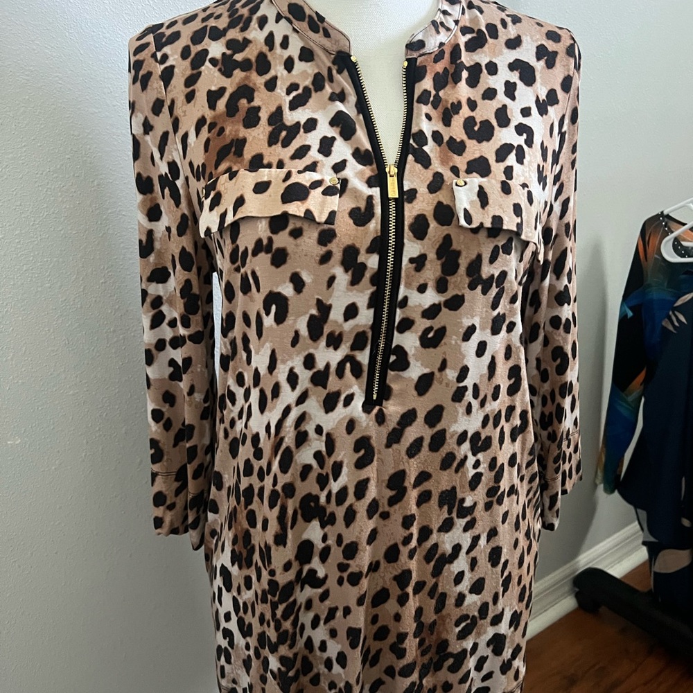 Calvin Klein Gray Animal Print Blouse